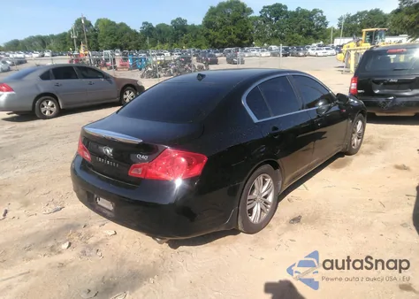 2015 Infiniti Q40 z USA, uszkodzony, nr VIN JN1CV6AP2FM501201